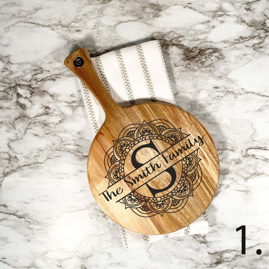 charcuterie board / Serving Board with handle / Personalized Cheese Board